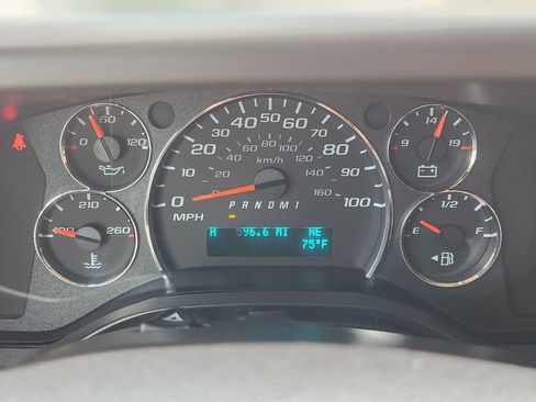 New 2025 Chevrolet Express 3500 LT w/ LT Preferred Equipment Group image 7