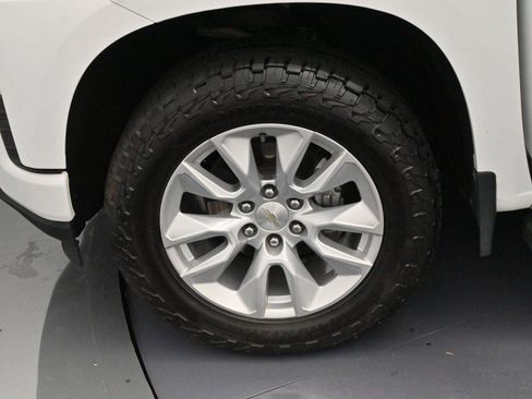 Used 2022 Chevrolet Silverado 1500 Custom w/ Safety Confidence Package image 33