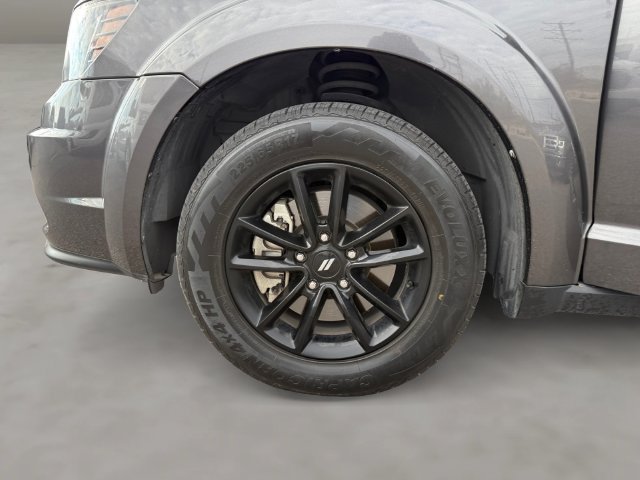 Used 2020 Dodge Journey SE w/ SE Popular Equipment Group FWD image 22