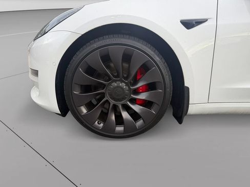 Used 2021 Tesla Model 3 Performance AWD/4WD image 32