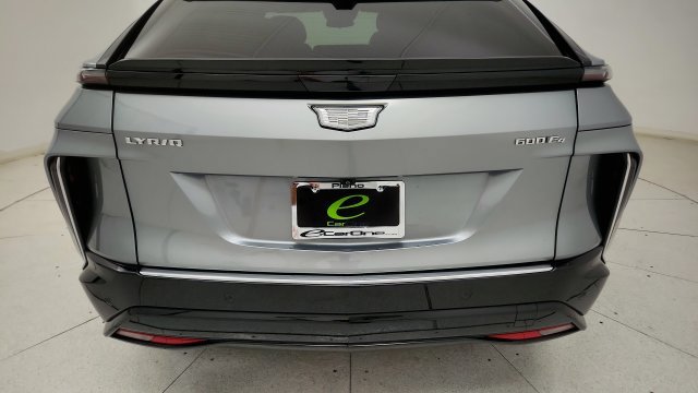 Used 2024 Cadillac Lyriq Tech w/ Driver Assist Package AWD/4WD image 27