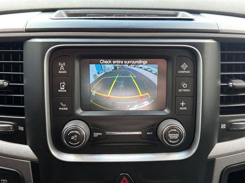 Used 2016 RAM 2500 Tradesman w/ Chrome Appearance Group AWD/4WD image 24