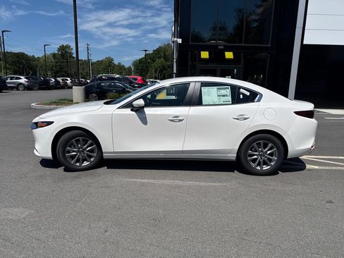 New 2026 MAZDA MAZDA3 s FWD image 2