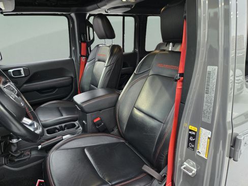 Used 2020 Jeep Wrangler Unlimited Rubicon w/ Quick Order Package 28Y Recon AWD/4WD image 12