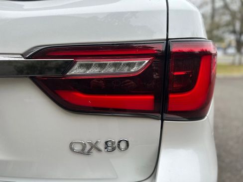 Used 2019 INFINITI QX80 Luxe image 9