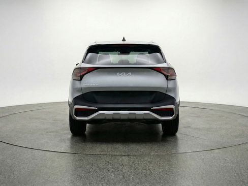 Used 2025 Kia Sportage LX image 7