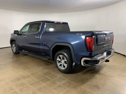 Used 2022 GMC Sierra 1500 SLT w/ Driver Alert Package II AWD/4WD image 15
