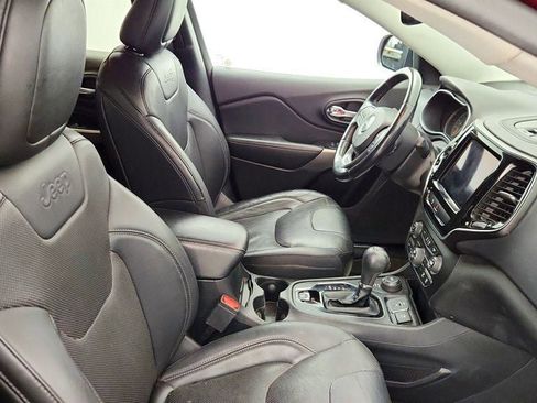 Used 2020 Jeep Cherokee Limited image 22