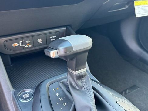 New 2025 Kia K4 LXS image 23