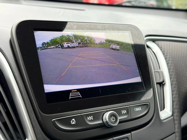 Used 2020 Chevrolet Malibu LS w/ Driver Confidence Package II FWD image 15