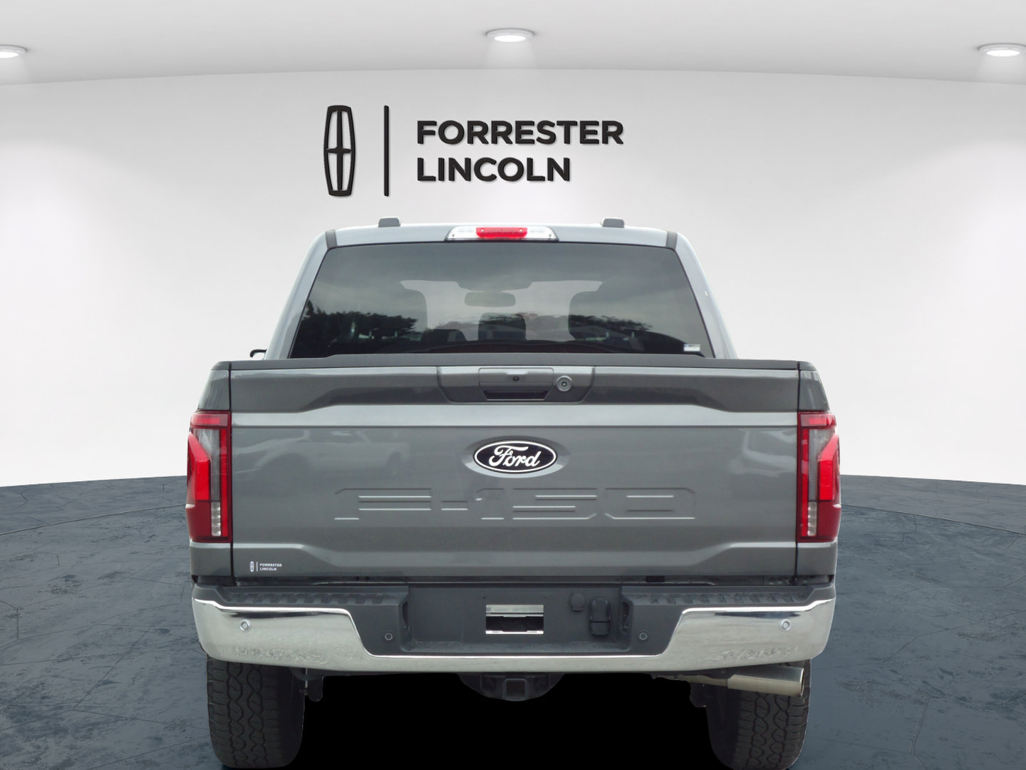 Used 2025 Ford F150 Lariat w/ Bed Utility Package AWD/4WD image 4