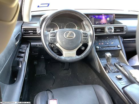 Used 2018 Lexus IS 300 w/ Comfort Package image 12