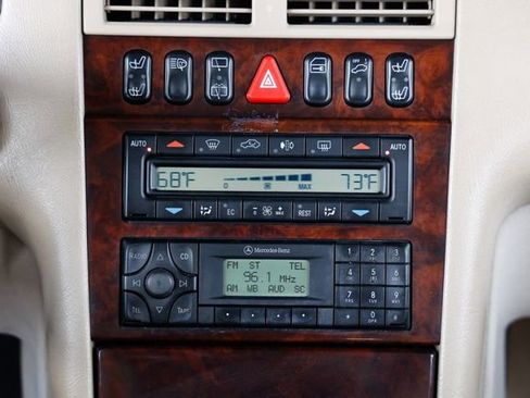 Used 1999 Mercedes-Benz E 320 4MATIC Wagon image 34