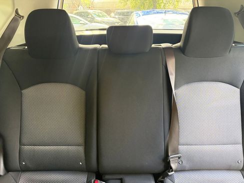 Used 2025 Kia Soul LX w/ LX Technology Package FWD image 36