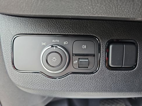 New 2025 Mercedes-Benz Sprinter 2500 image 24