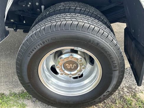 Used 2024 Ford F350 King Ranch w/ Chrome Package image 17