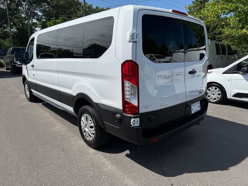 Used 2024 Ford Transit 350 XLT RWD image 12