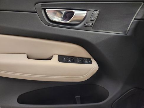 New 2026 Volvo XC60 B5 Plus w/ Protection Package Premier image 24