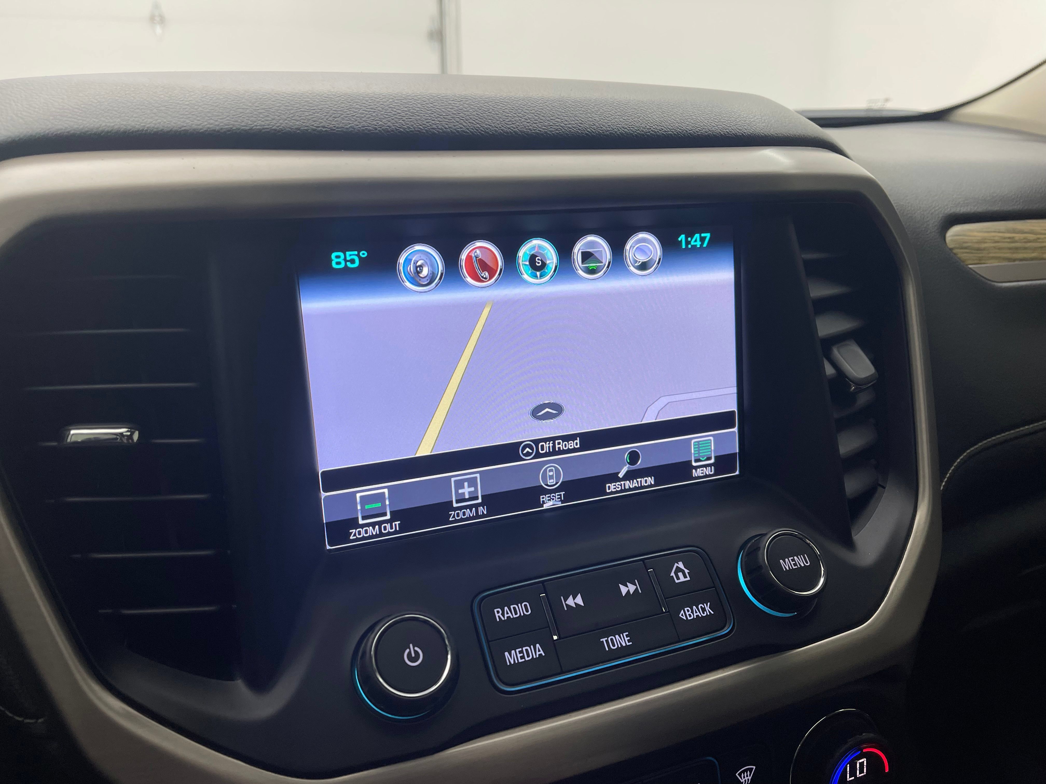 Used 2019 GMC Acadia Denali w/ Technology Package AWD/4WD image 27