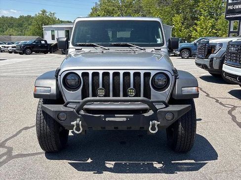 Used 2021 Jeep Wrangler Unlimited Sport AWD/4WD image 3