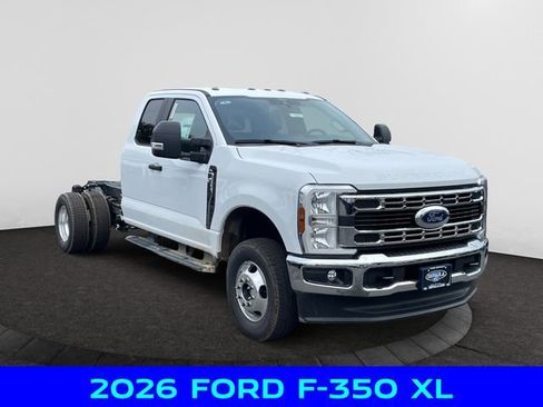 New 2026 Ford F350 XL w/ XL Chrome Package image 7