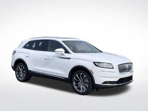 Certified 2023 Lincoln Nautilus Reserve AWD/4WD image 4