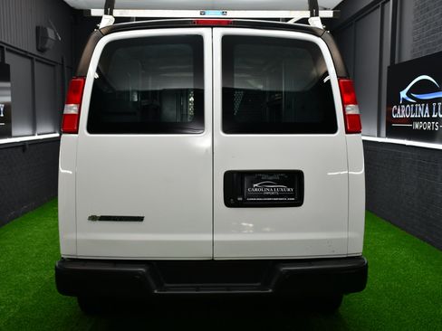 Used 2021 Chevrolet Express 2500 Extended w/ Driver Convenience Package image 3