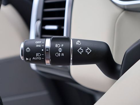 Used 2021 Land Rover Range Rover Sport HSE Silver Edition image 33