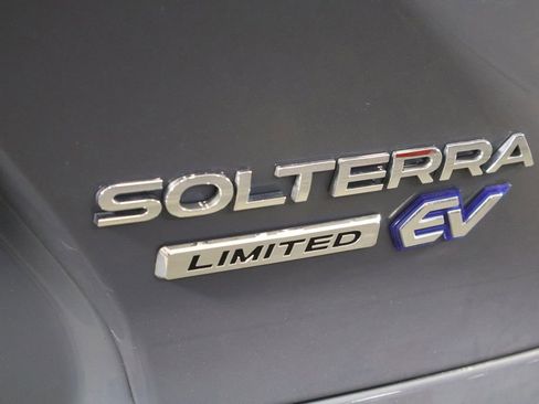 Used 2023 Subaru Solterra AWD image 43