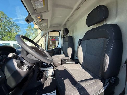 Used 2018 RAM ProMaster 1500 image 13