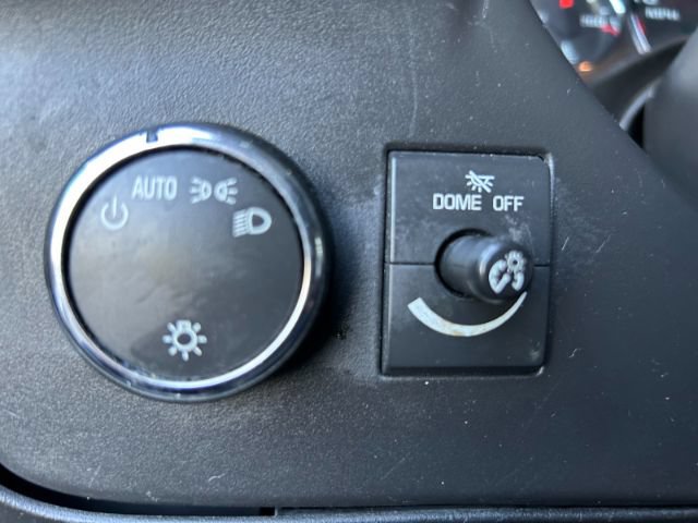 Used 2018 Chevrolet Express 2500 w/ Driver Convenience Package RWD image 19
