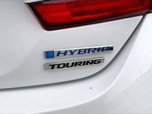 Used 2021 Honda Accord Touring image 10
