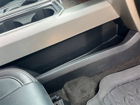 Used 2020 Ford F150 Lariat w/ Equipment Group 502A Luxury image 33