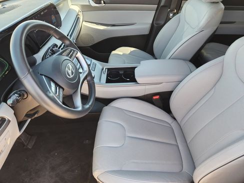 Used 2025 Hyundai Palisade SEL image 14