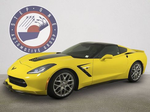 Used 2015 Chevrolet Corvette Stingray Coupe w/ 2LT Preferred Equipment Group RWD image 2