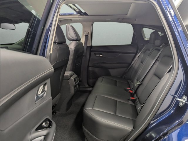 Used 2025 Nissan Murano SL AWD/4WD image 30
