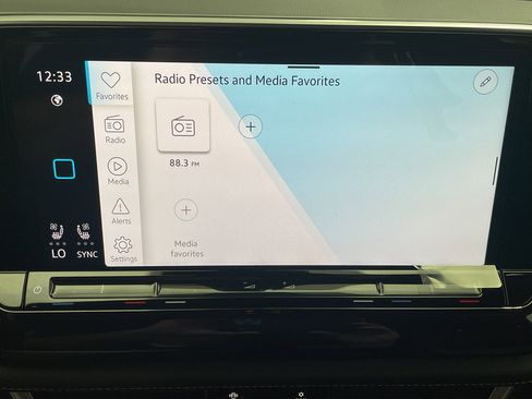 New 2026 Volkswagen Atlas Cross Sport SE image 22