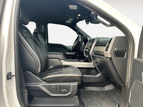 Used 2019 Ford F350 Platinum w/ Platinum Ultimate Package image 10