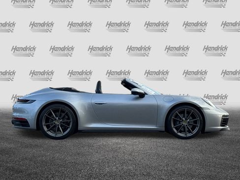 Used 2021 Porsche 911 Carrera image 3
