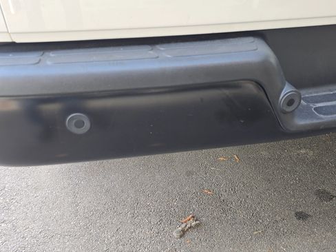 Used 2020 Chevrolet Express 2500 image 17