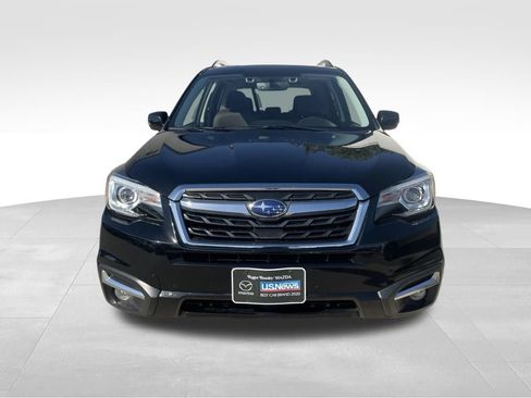 Used 2017 Subaru Forester 2.5i Touring AWD/4WD image 2