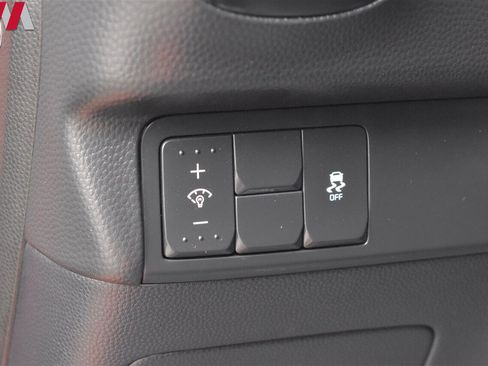 Used 2019 Kia Soul + image 14