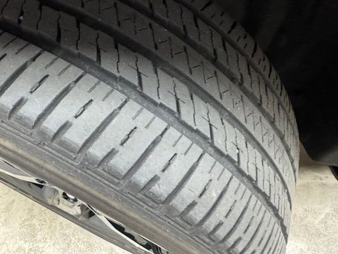 Used 2023 Jeep Grand Cherokee Altitude image 29