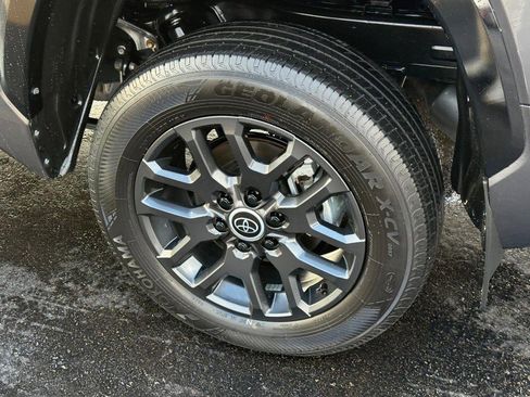 Used 2024 Toyota Tundra Platinum image 7