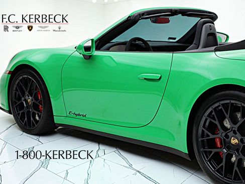 Used 2025 Porsche 911 Carrera GTS RWD image 7