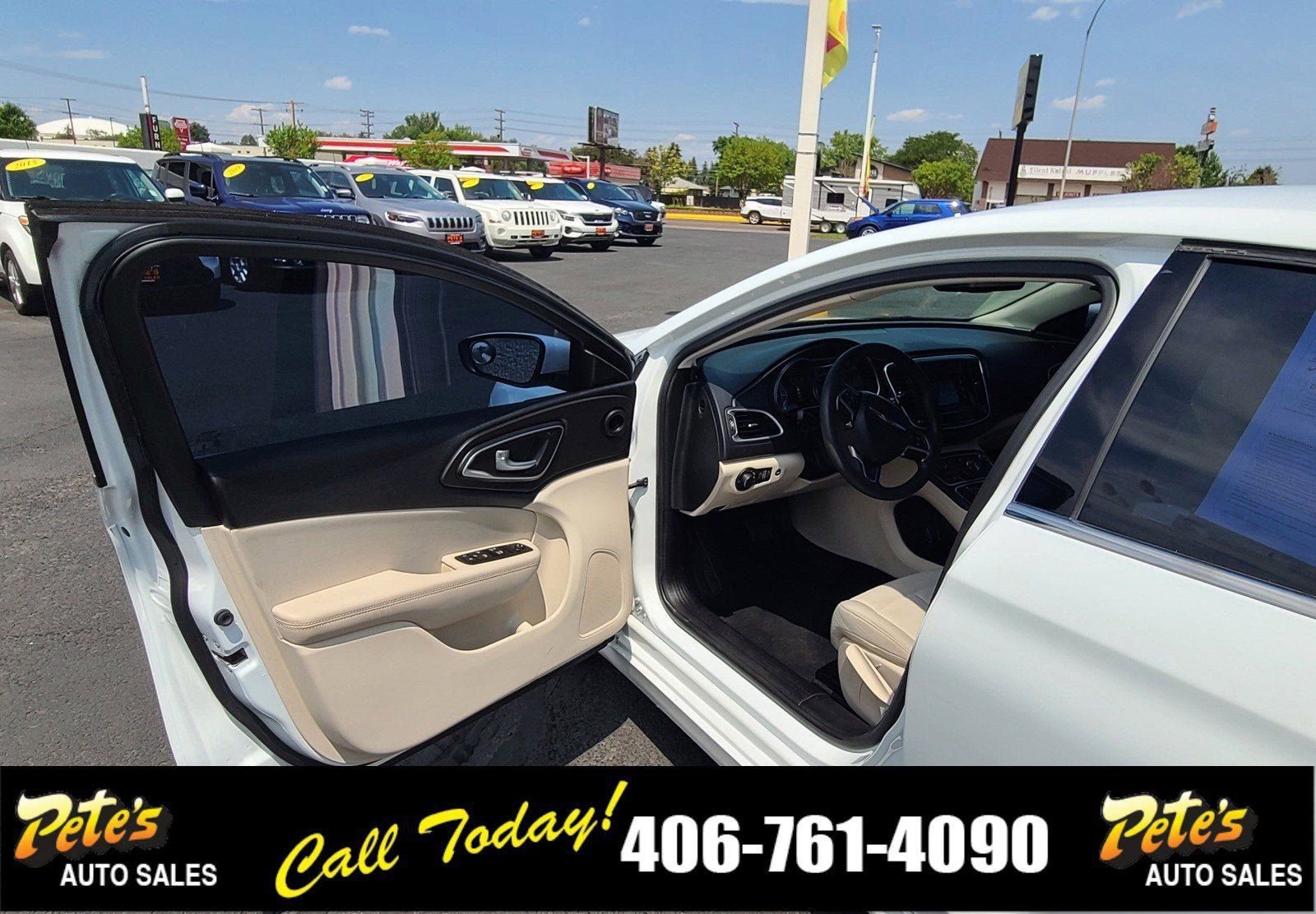 Used 2016 Chrysler 200 Limited FWD image 16