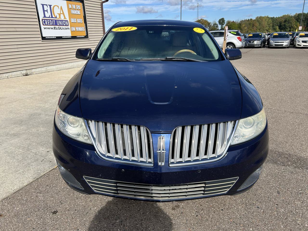 Used 2011 Lincoln MKS AWD image 2