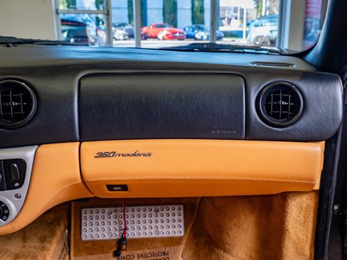 Used 2000 Ferrari 360 Modena image 16