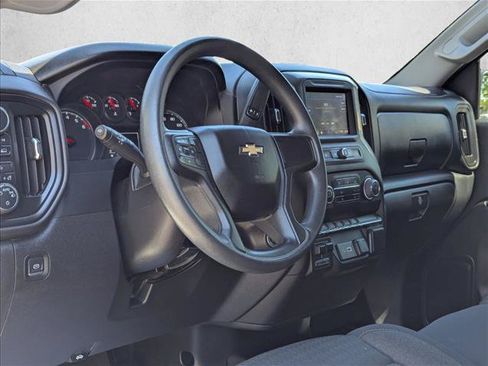Used 2023 Chevrolet Silverado 1500 W/T w/ Trailering Package AWD/4WD image 9