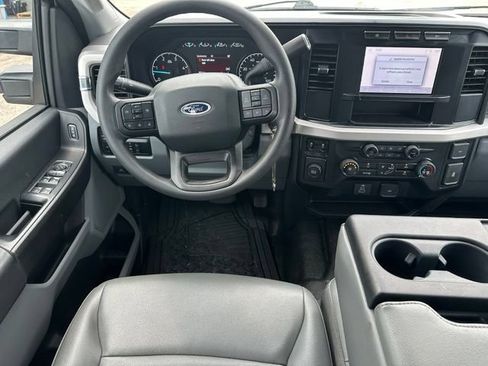 Certified 2024 Ford F550 2WD Crew Cab Super Duty image 10